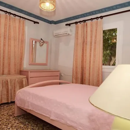 펜션 Evangelia's House A Seaside Village Sarandapikhiotika